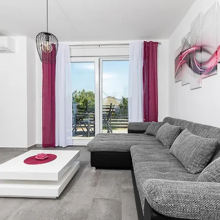 Bura Apartment Punat