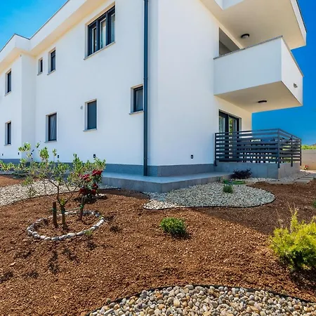 Bura Apartman Punat
