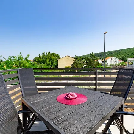 Bura Apartman Punat